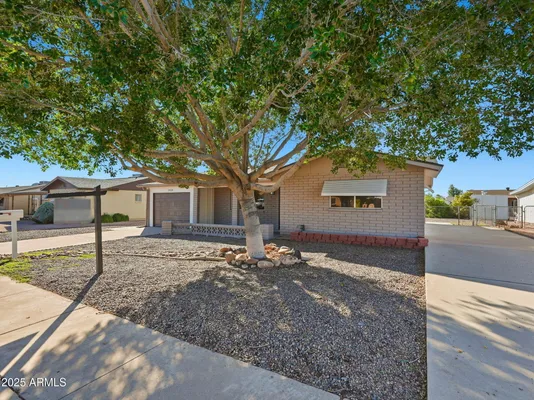 Property Slideshow image 3 of 37 | 1428 s palo verde dr, Apache Junction, AZ, 85120