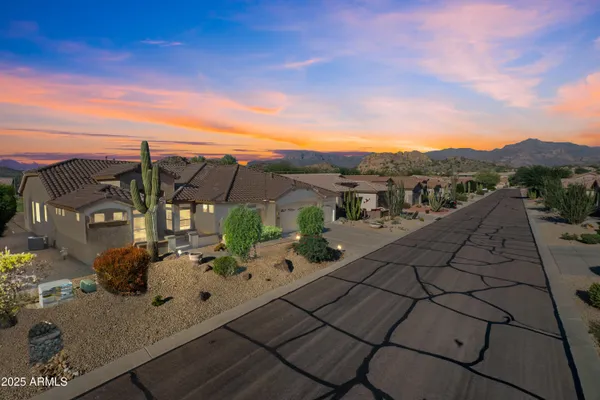 Property Slideshow image 3 of 81 | 5550 s indigo dr, Gold Canyon, AZ, 85118