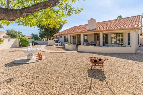 Property Slideshow image 2 of 54 | 9414 w tonto ln, Peoria, AZ, 85382