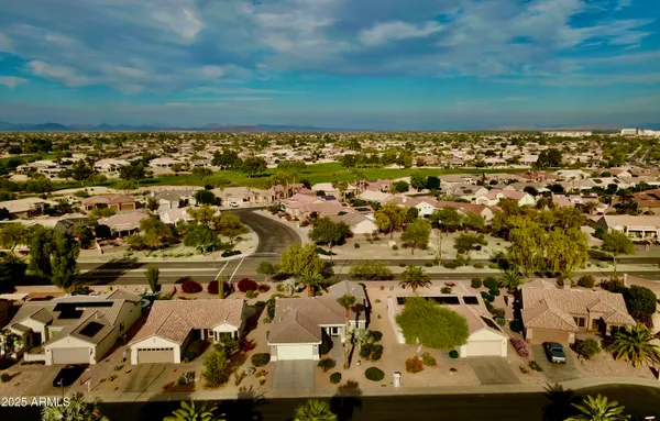 Property Slideshow image 2 of 28 | 15624 w azalea ln, Surprise, AZ, 85374