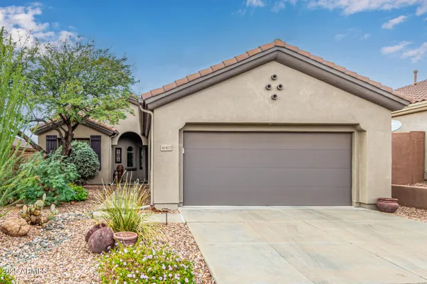 Property Slideshow image 2 of 46 | 41420 n bent creek way, Anthem, AZ, 85086