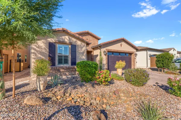 Property Slideshow image 3 of 74 | 374 e bracciano ave, San Tan Valley, AZ, 85140
