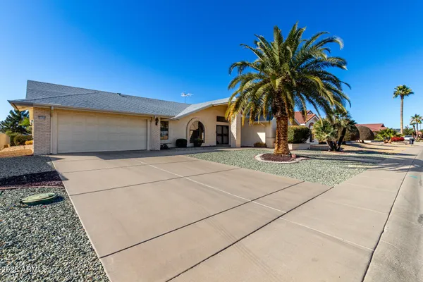 Property Slideshow image 2 of 40 | 21214 n 124th ave, Sun City West, AZ, 85375