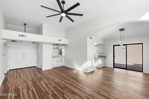 Property Slideshow image 2 of 19 | 10625 e navajo pl, Sun Lakes, AZ, 85248