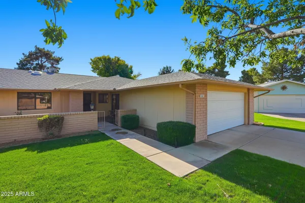 Property Slideshow image 2 of 26 | 12831 w peach blossom dr, Sun City West, AZ, 85375