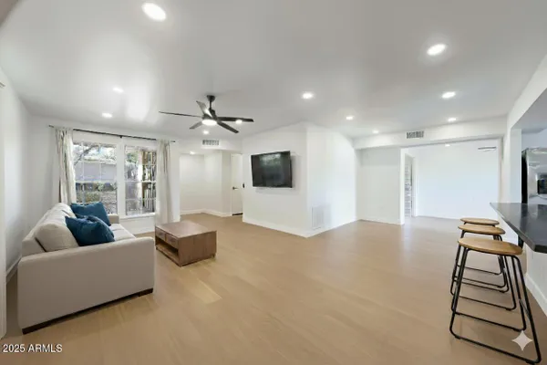 Property Slideshow image 2 of 31 | 17426 n 102nd dr, Sun City, AZ, 85373