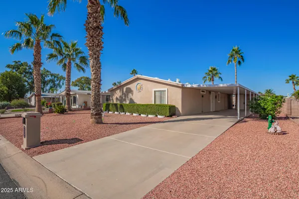 Property Slideshow image 2 of 52 | 9226 e sun lakes blvd, Sun Lakes, AZ, 85248