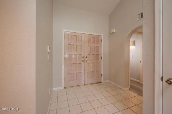 Property Slideshow image 3 of 47 | 10214 n 105th way, Scottsdale, AZ, 85258