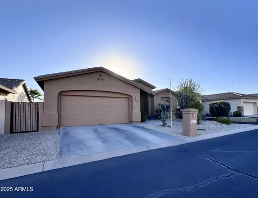 Property Slideshow image 2 of 50 | 24726 s golfview dr, Sun Lakes, AZ, 85248