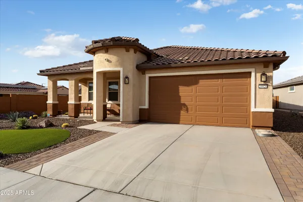 Property Slideshow image 2 of 43 | 26820 w kerry ln, Buckeye, AZ, 85396