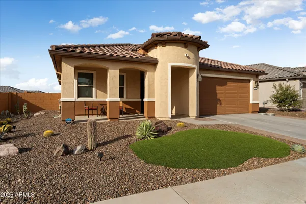 Property Slideshow image 3 of 43 | 26820 w kerry ln, Buckeye, AZ, 85396