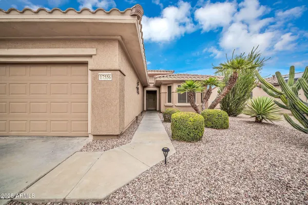 Property Slideshow image 3 of 37 | 17556 w calistoga dr, Surprise, AZ, 85387