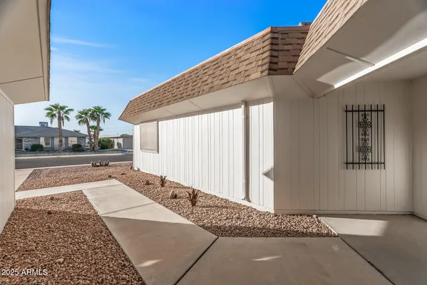 Property Slideshow image 2 of 51 | 17841 n willowbrook dr, Sun City, AZ, 85373