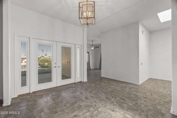 Property Slideshow image 3 of 51 | 17841 n willowbrook dr, Sun City, AZ, 85373