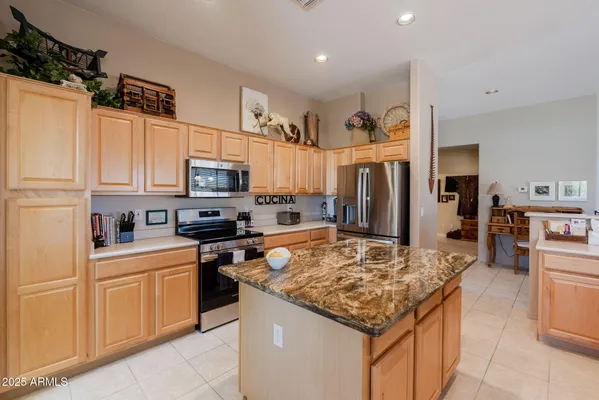 Property Slideshow image 3 of 101 | 5812 s staghorn cholla ct, Gold Canyon, AZ, 85118