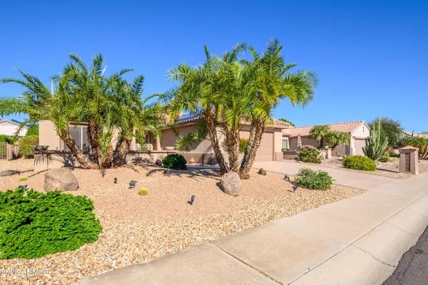 Property Slideshow image 3 of 31 | 15850 w goldenrod dr, Surprise, AZ, 85374
