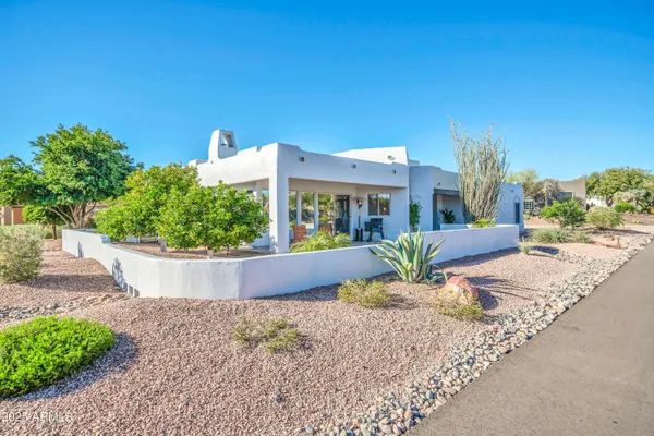 Property Slideshow image 3 of 42 | 25810 n abajo dr, Rio Verde, AZ, 85263
