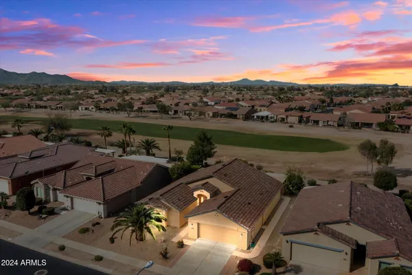 Property Slideshow image 2 of 38 | 27 n agua fria ln, Casa Grande, AZ, 85194