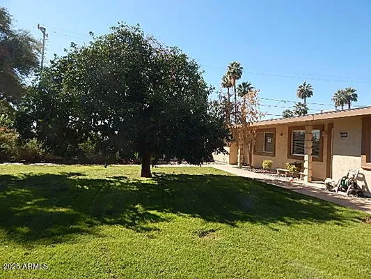 Property Slideshow image 2 of 10 | 10569 w coggins dr, Sun City, AZ, 85351