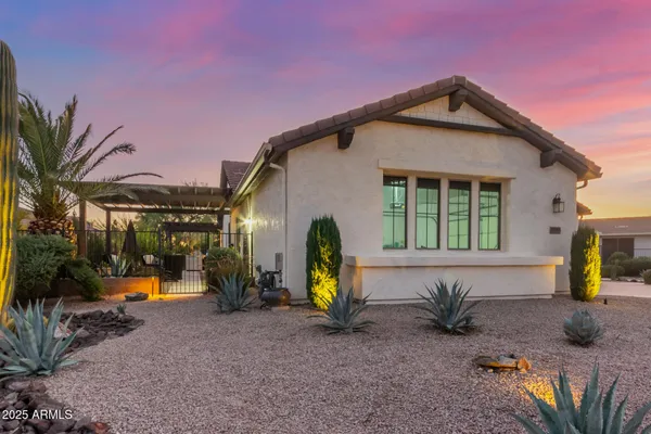 Property Slideshow image 3 of 72 | 1095 w desert aster rd, San Tan Valley, AZ, 85143