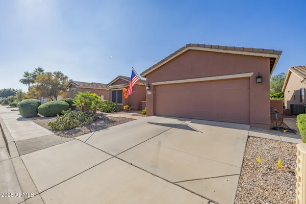 Property Slideshow image 2 of 46 | 20288 n harmony pass, Maricopa, AZ, 85138