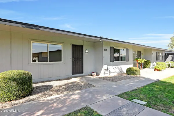 Property Slideshow image 2 of 37 | 13234 n 109th ave, Sun City, AZ, 85351