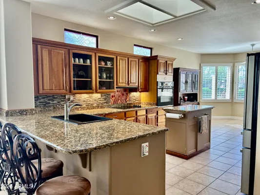 Property Slideshow image 3 of 28 | 18321 n kokopelli ct, Surprise, AZ, 85374