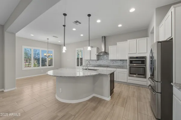 Property Slideshow image 3 of 33 | 6110 s pinaleno pl, Chandler, AZ, 85249