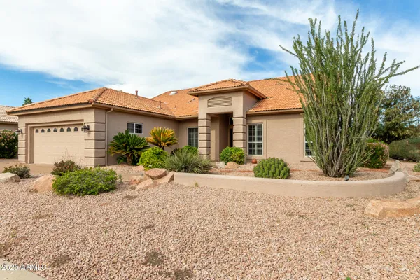 Property Slideshow image 3 of 115 | 9342 e coopers hawk dr, Sun Lakes, AZ, 85248