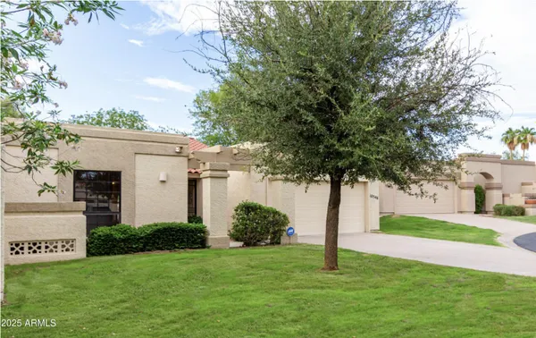 Property Slideshow image 2 of 47 | 10546 e topaz cir, Scottsdale, AZ, 85258