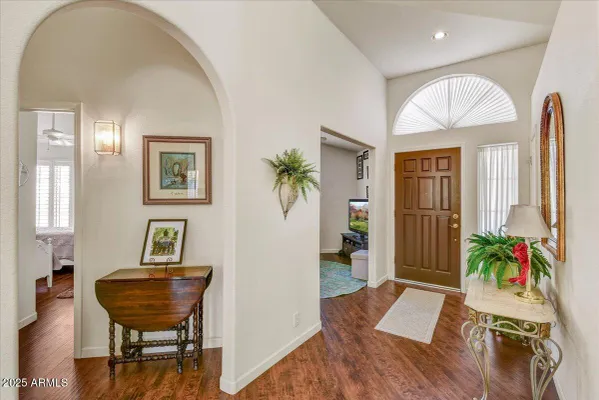 Property Slideshow image 2 of 25 | 8317 w tonto ln, Peoria, AZ, 85382