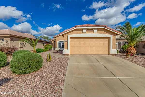 Property Slideshow image 2 of 29 | 23142 w antelope trl, Buckeye, AZ, 85326