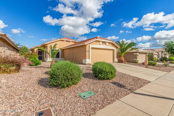 Property Slideshow image 3 of 29 | 23142 w antelope trl, Buckeye, AZ, 85326