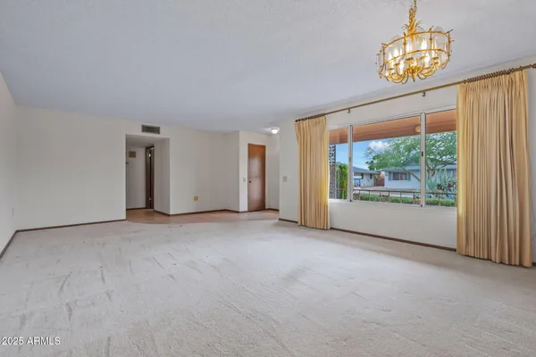 Property Slideshow image 3 of 45 | 10322 w signal butte cir, Sun City, AZ, 85373