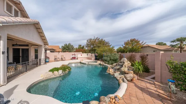 Property Slideshow image 3 of 63 | 2815 glengarry way, Sierra Vista, AZ, 85650
