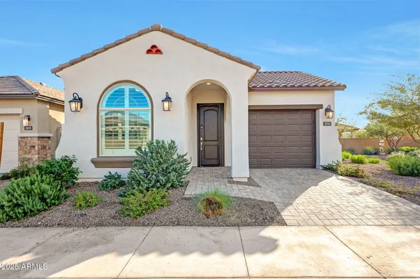 Property Slideshow image 3 of 42 | 20363 w sells dr, Buckeye, AZ, 85396
