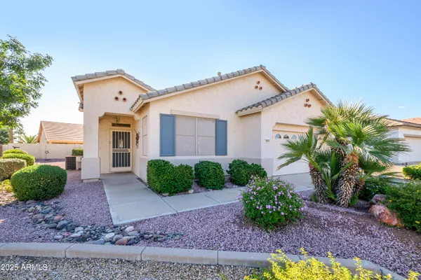 Property Slideshow image 3 of 27 | 18021 w fairway dr, Surprise, AZ, 85374