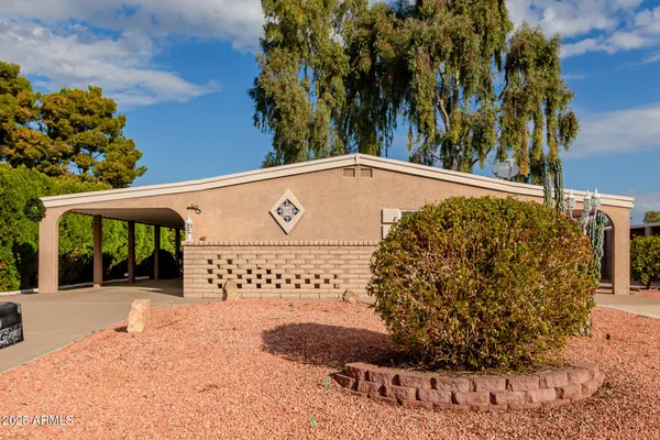 Property Slideshow image 2 of 66 | 9422 e lakeside dr, Sun Lakes, AZ, 85248