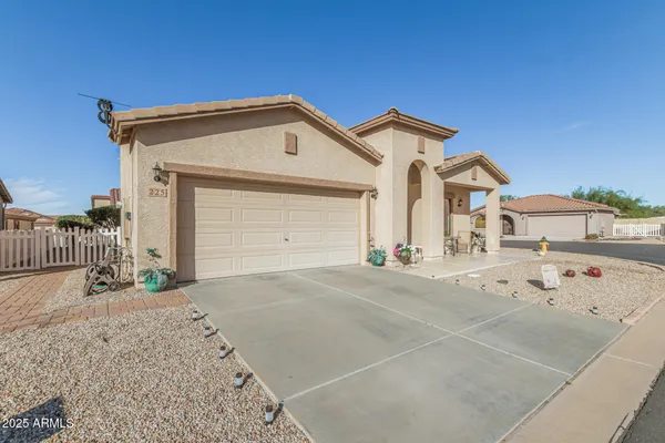 Property Slideshow image 2 of 38 | 2101 s meridian rd 225, Apache Junction, AZ, 85120