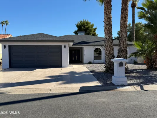 Property Slideshow image 2 of 19 | 25449 s truro dr, Sun Lakes, AZ, 85248