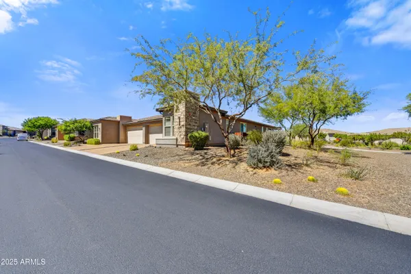 Property Slideshow image 3 of 47 | 17704 e bismark lake ct, Rio Verde, AZ, 85263