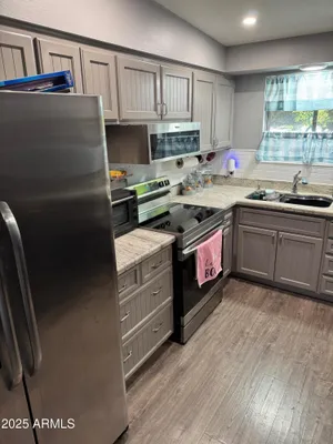 Property Slideshow image 2 of 7 | 10829 w abbott ave, Sun City, AZ, 85351