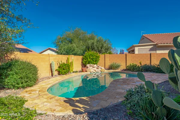 Property Slideshow image 2 of 18 | 26254 w via del sol dr, Buckeye, AZ, 85396