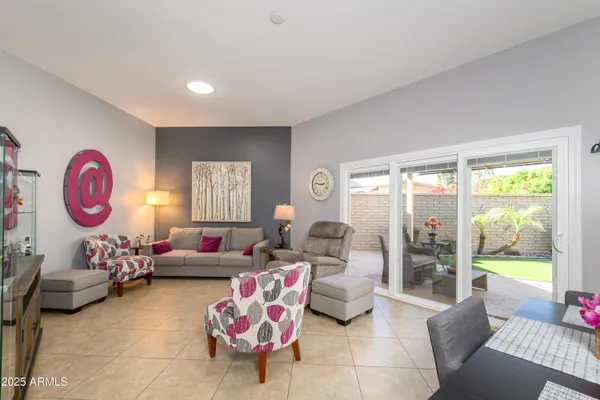 Property Slideshow image 3 of 32 | 17464 n 106th ave, Sun City, AZ, 85373