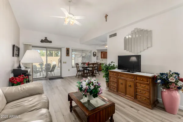 Property Slideshow image 3 of 59 | 13273 w bolero dr, Sun City West, AZ, 85375