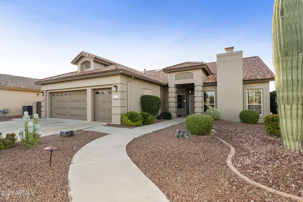 Property Slideshow image 2 of 84 | 531 w cherrywood dr, Chandler, AZ, 85248