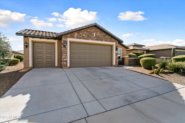 Property Slideshow image 3 of 36 | 26223 w louise dr, Buckeye, AZ, 85396