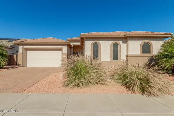 Property Slideshow image 2 of 36 | 18226 w stinson dr, Surprise, AZ, 85374