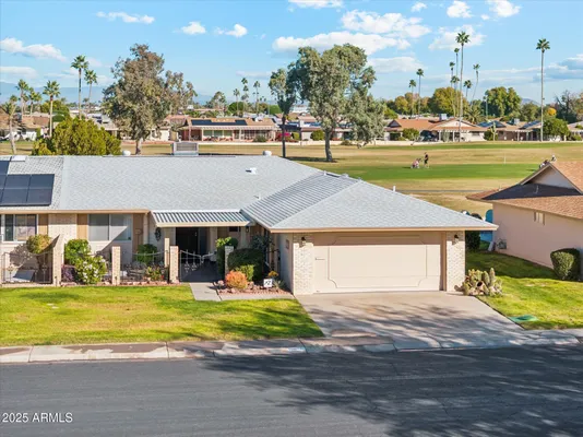 Property Slideshow image 2 of 36 | 10806 w cameo dr, Sun City, AZ, 85351