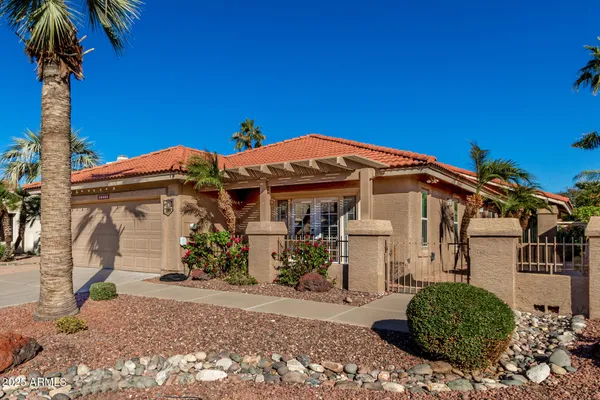 Property Slideshow image 2 of 33 | 26609 s cloverland dr, Sun Lakes, AZ, 85248